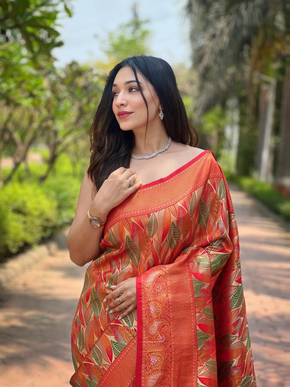 Women's Luxurious Pista Green & Pink Art Silk Saree with Intricate Leaf Weave & Broad Zari Border – Ideal for Festive & Wedding Occasions - Image 19
